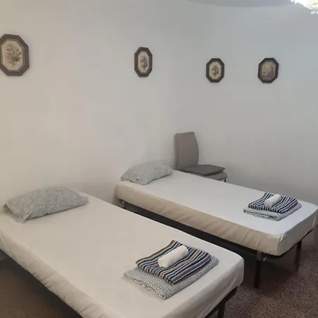 10-habitacion Del Piso Privatunterkunft *